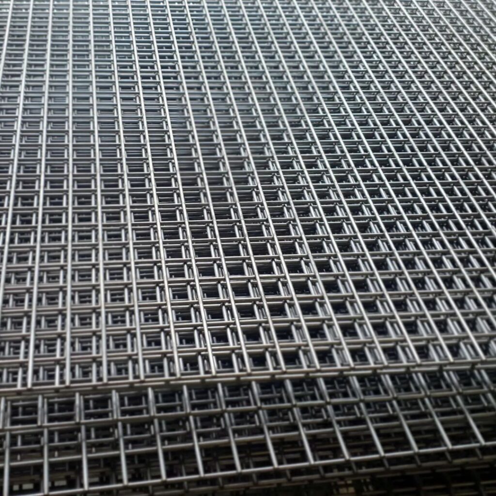 Ganapathy Wire Netting - Best Fencing Contractor – Presenting Premium Weld Mesh Fencing The Complete Answer to All of Your Security Questions - Fence Manufacturer